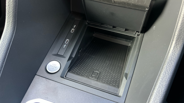 Ford Transit Connect 230 L2 Diesel 2.0 EcoBlue 102ps Limited Van